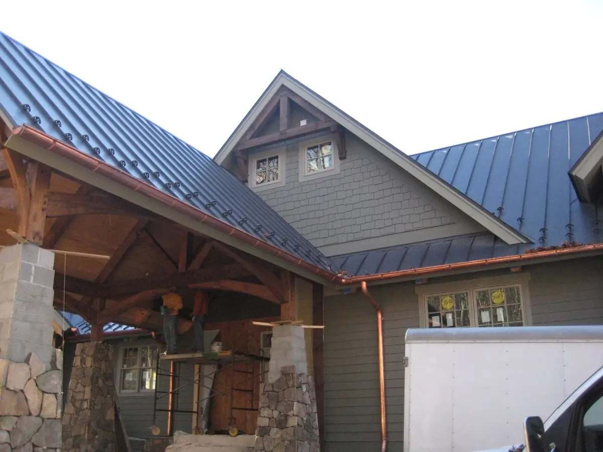Craftsman Roofing team delivering quality roofing work in Southwest Atlanta